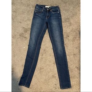 Bullhead high rise skinny jeans